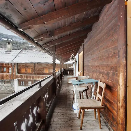 Fuchswirt Guest house *