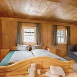 Fuchswirt 3*